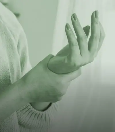 Conditions-Image-hand-and-wrist-green